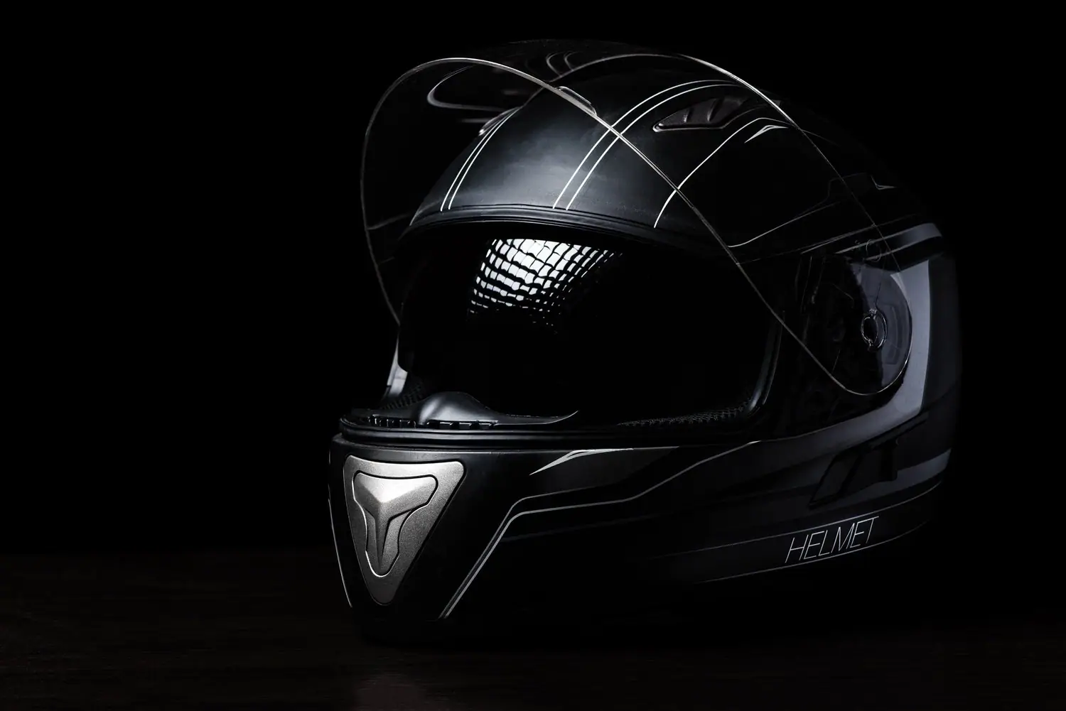 Jak wybrać odpowiedni kask motocyklowy do podróży